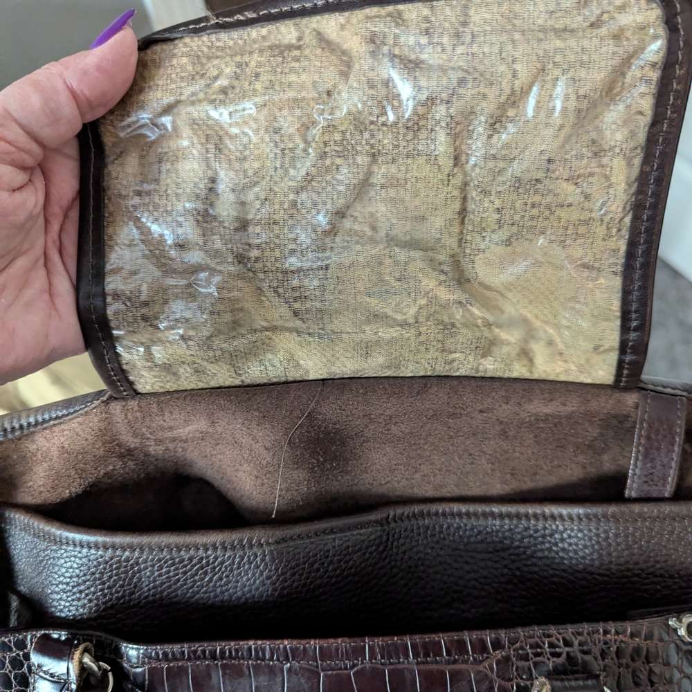 Brighton Brown Crocodile-Embossed Women's Bag - Picture 13 of 14